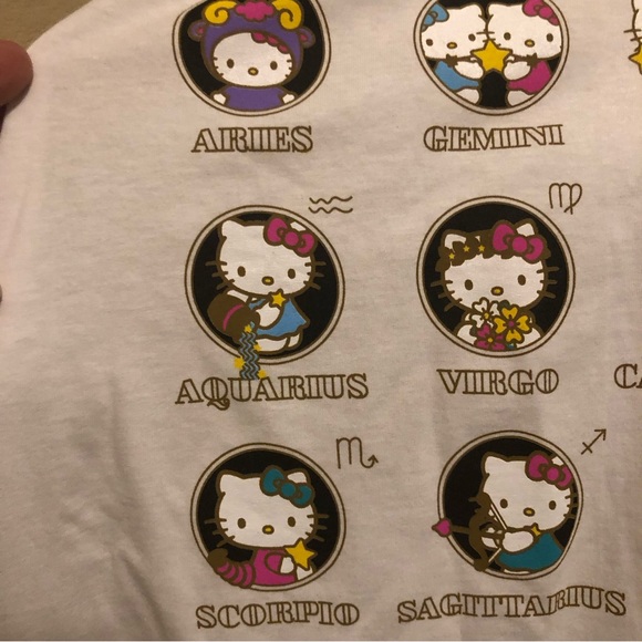 NWT Hello kitty by Sanrio zodiac sign white shirt - Picture 5 of 6